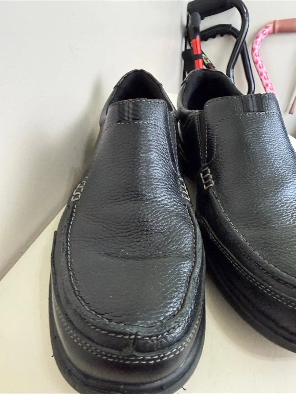 (2397) Nunn Bush Men's Black Slip-On Leather Dress Shoes, Size: 10M